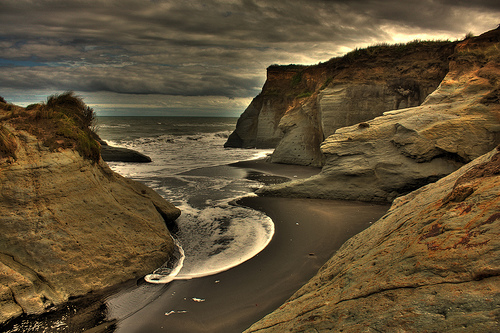 Rocks (Waverly Beach/NZ)